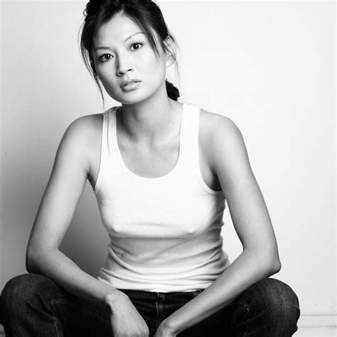 michelle krusiec hot